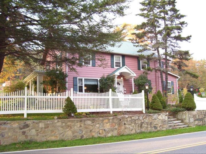 The Banner Elk Inn B&B Екстер'єр фото